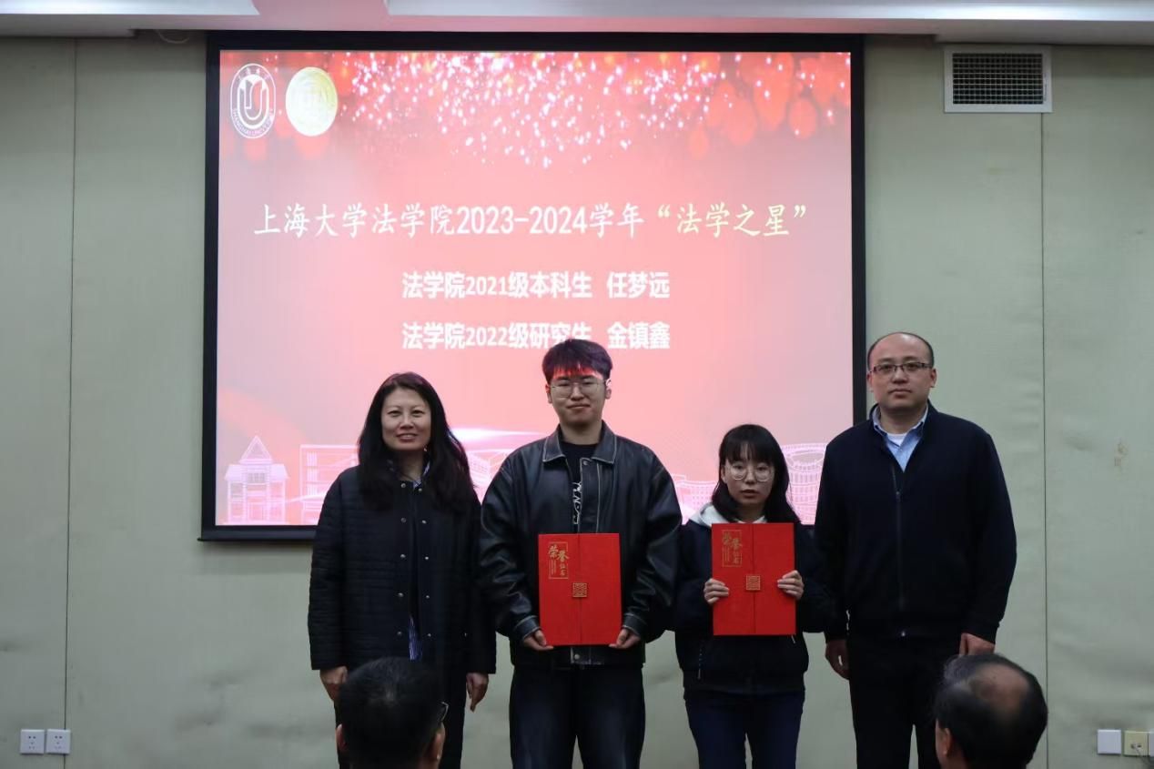 4BEEF7FD61EE806A8C6203799F0_3144CC9C_14CEB