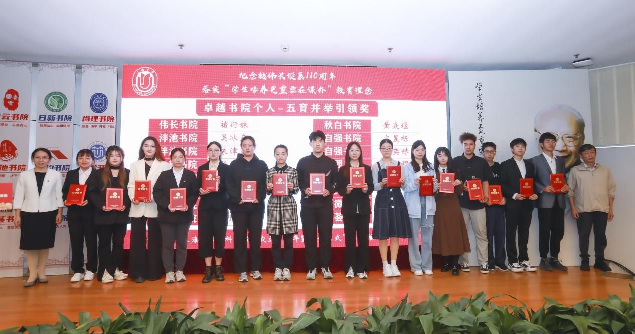 33DD4F02461E9C62D8FB7EE4EEB_0ED30A3F_1E5B7