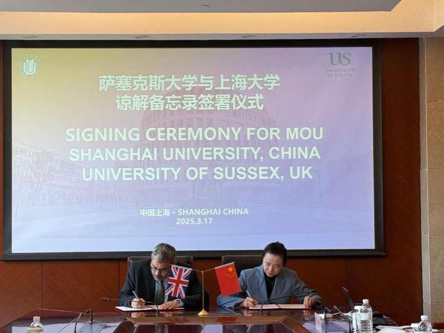 5BCB719F7E9ADB8FCE976D66DF0_F9E003AB_10D96