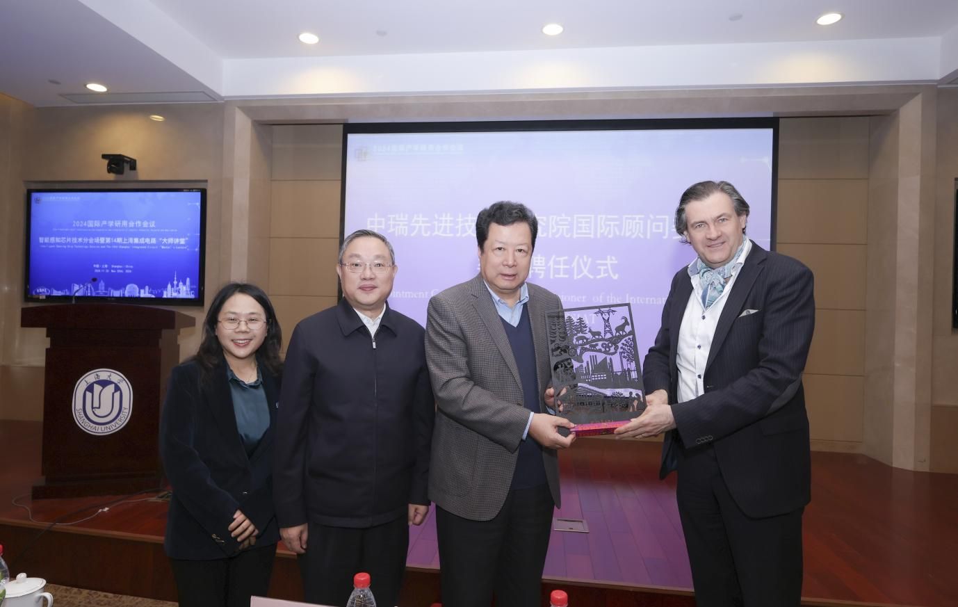 10D8BEAE5932B9FD1AEE21E4863_A049F17D_197BD