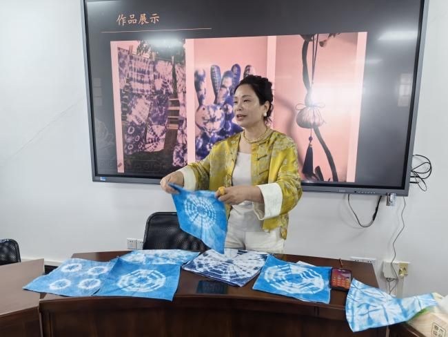 B8F8D7E084BD1C6A8440830BFDC_2AC5A302_B5F4